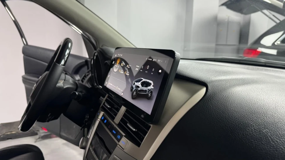 Штатная магнитола Teyes LUX ONE 6/128 Lexus RX300 RX330 RX350 RX400H (2003-2009) Тип-B